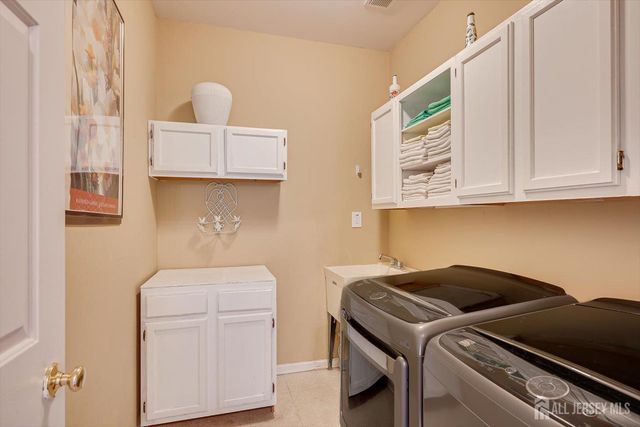 2 Devon Drive, East Brunswick, NJ 08816