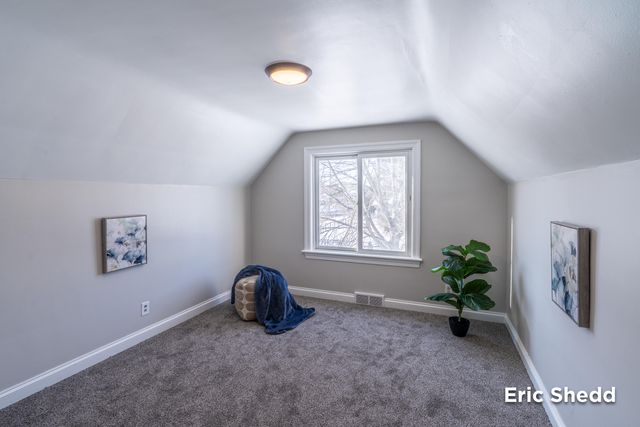 631 3 Mile Road NE, Grand Rapids, MI 49505