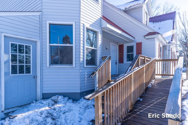 631 3 Mile Road NE, Grand Rapids, MI 49505