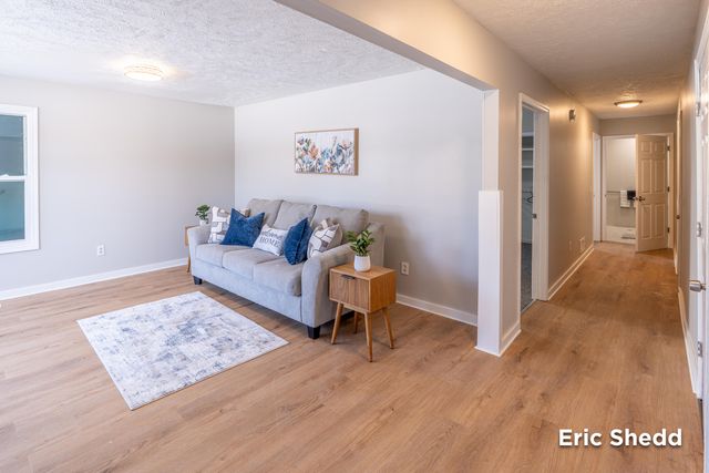 631 3 Mile Road NE, Grand Rapids, MI 49505