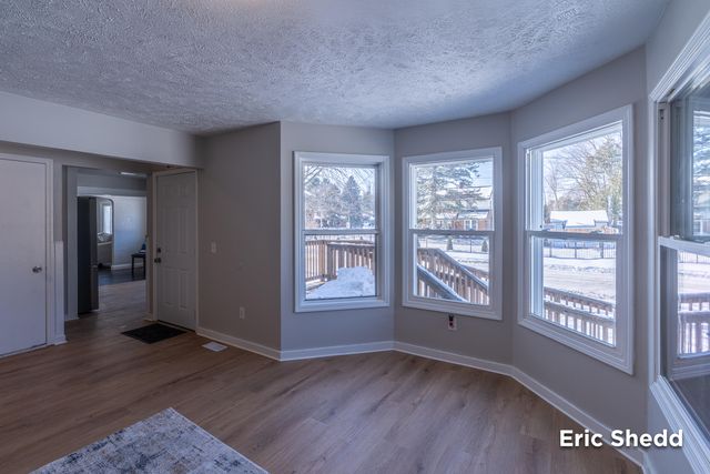 631 3 Mile Road NE, Grand Rapids, MI 49505