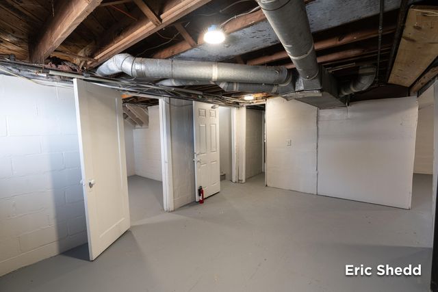 631 3 Mile Road NE, Grand Rapids, MI 49505