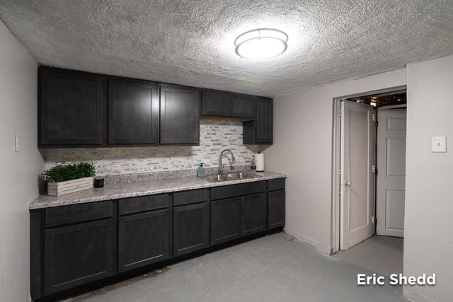 631 3 Mile Road NE, Grand Rapids, MI 49505