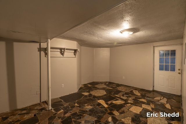 631 3 Mile Road NE, Grand Rapids, MI 49505