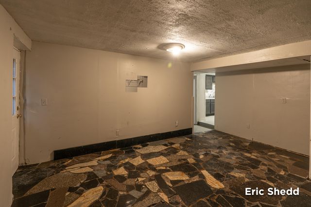 631 3 Mile Road NE, Grand Rapids, MI 49505