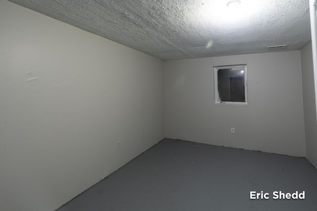 631 3 Mile Road NE, Grand Rapids, MI 49505