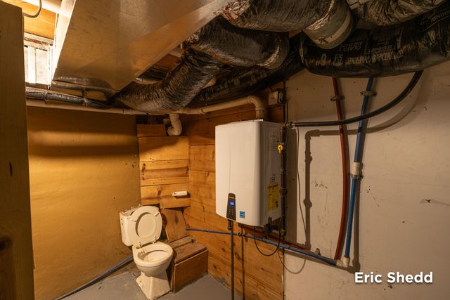 631 3 Mile Road NE, Grand Rapids, MI 49505