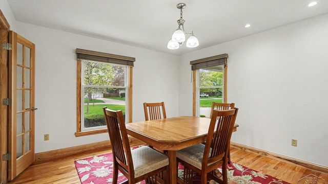 341 Foxboro Road, Saginaw Twp, MI 48638
