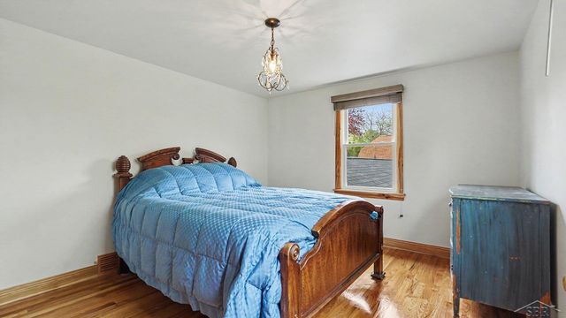 341 Foxboro Road, Saginaw Twp, MI 48638