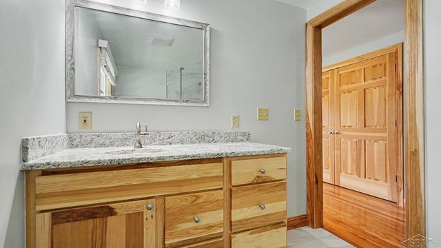 341 Foxboro Road, Saginaw Twp, MI 48638