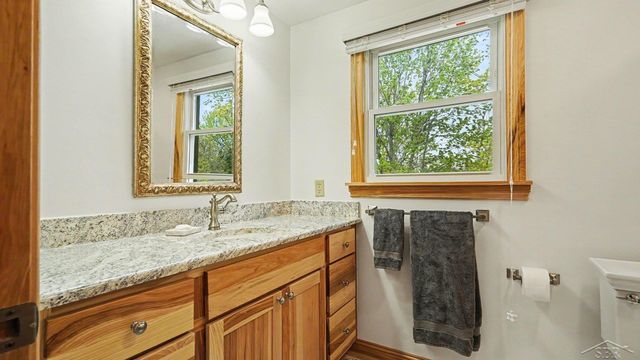 341 Foxboro Road, Saginaw Twp, MI 48638