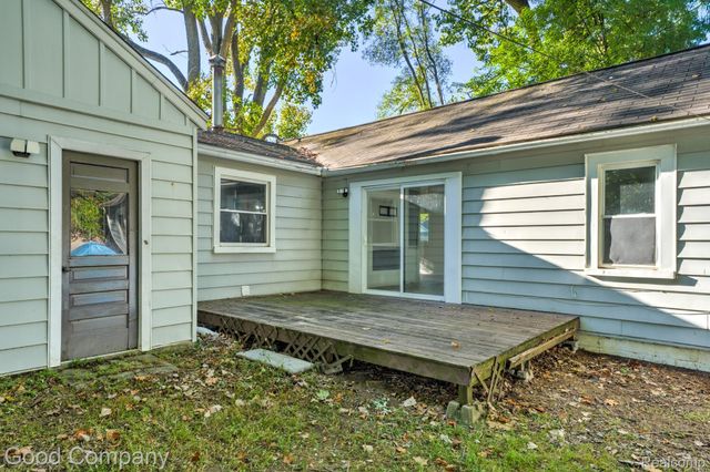 21174 Flanders Street, Farmington Hills, MI 48335