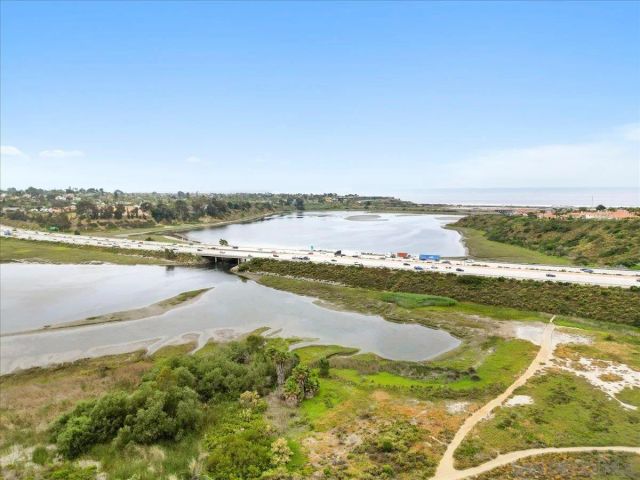 896 Piovana CT, Carlsbad, CA 92011