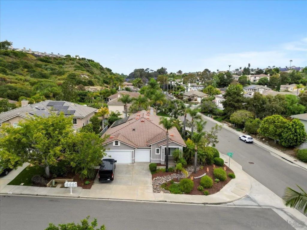 896 Piovana CT, Carlsbad, CA 92011