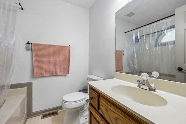 103 Edgewood Ave, Mount Pleasant, TN 38474