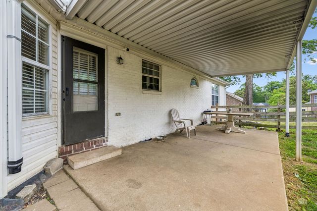 103 Edgewood Ave, Mount Pleasant, TN 38474