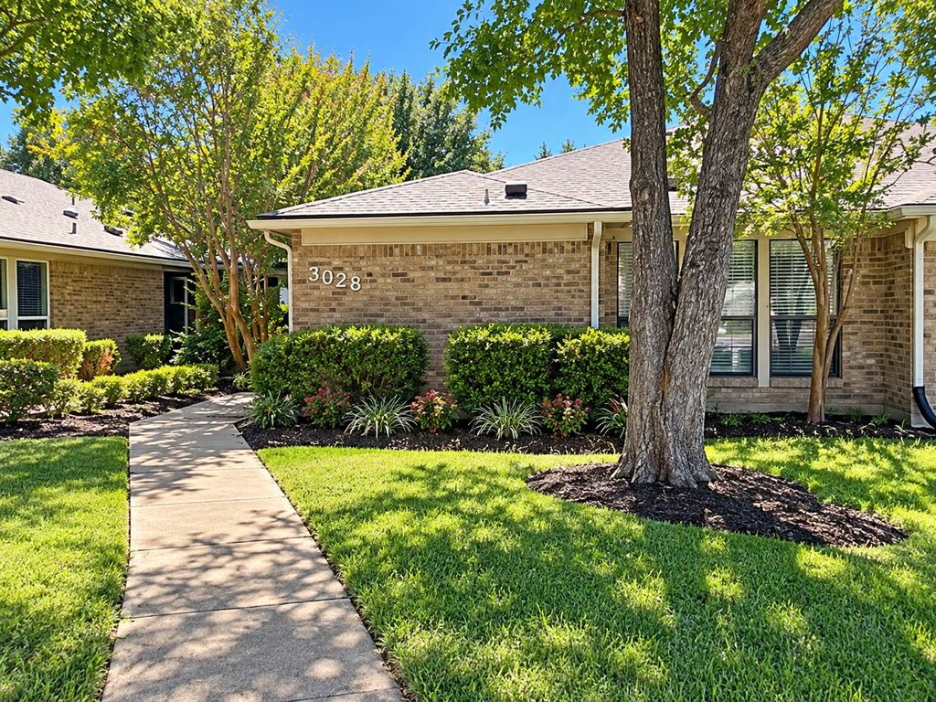 3028 Airhaven Street, Dallas, TX 75229