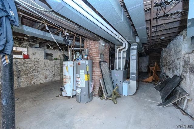 674 Humboldt Parkway, Buffalo, NY 14211