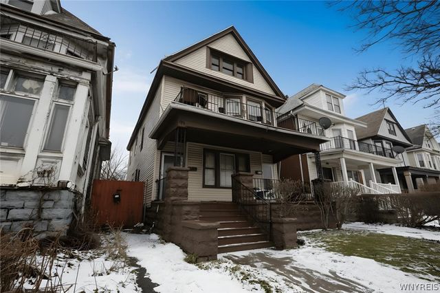 674 Humboldt Parkway, Buffalo, NY 14211
