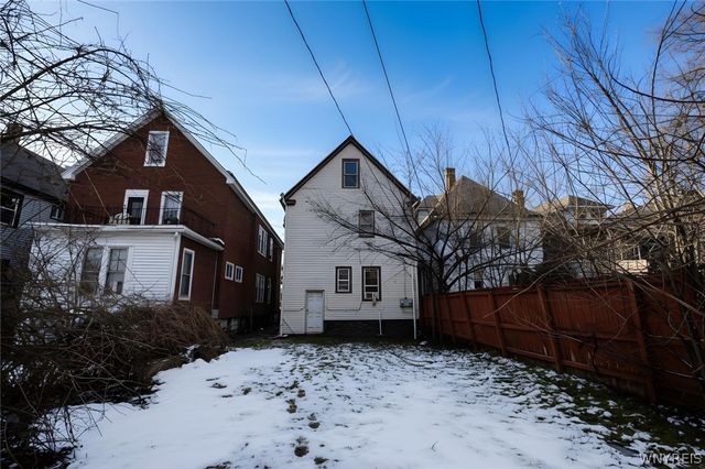 674 Humboldt Parkway, Buffalo, NY 14211