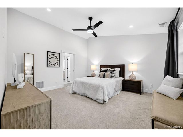 2707 E Jamison Ave, Centennial, CO 80122