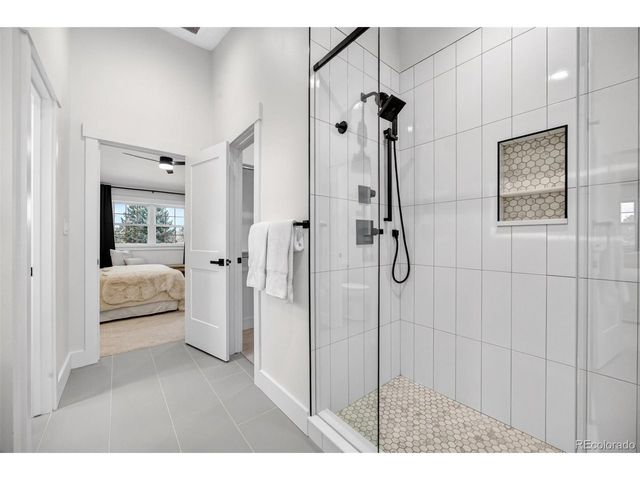 2707 E Jamison Ave, Centennial, CO 80122