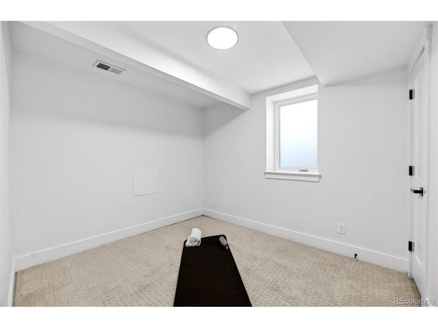 2707 E Jamison Ave, Centennial, CO 80122