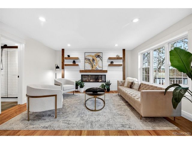 2707 E Jamison Ave, Centennial, CO 80122