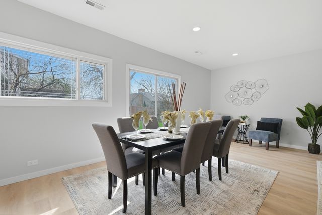 593 Bristol Lane, Elk Grove Village, IL 60007