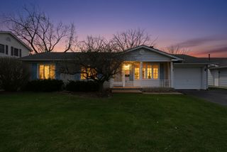 593 Bristol Lane, Elk Grove Village, IL 60007