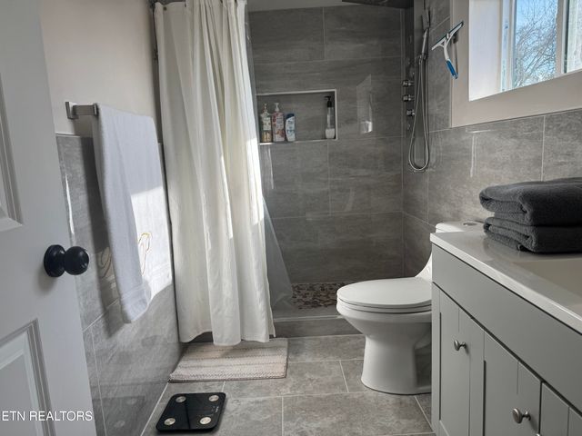 3116 Rector St, Knoxville, TN 37921