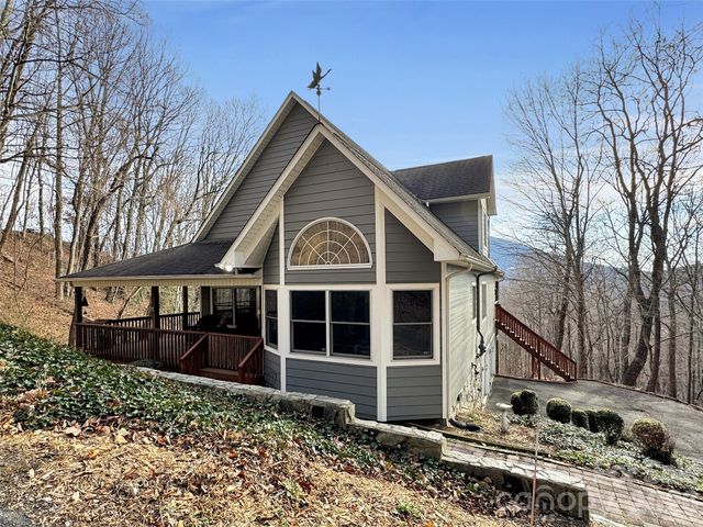 371 Falcon Ridge Drive, Waynesville, NC 28786