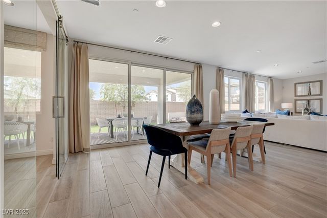 1075 North Water Street, Henderson, NV 89011