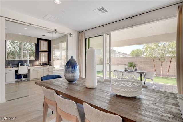 1075 North Water Street, Henderson, NV 89011