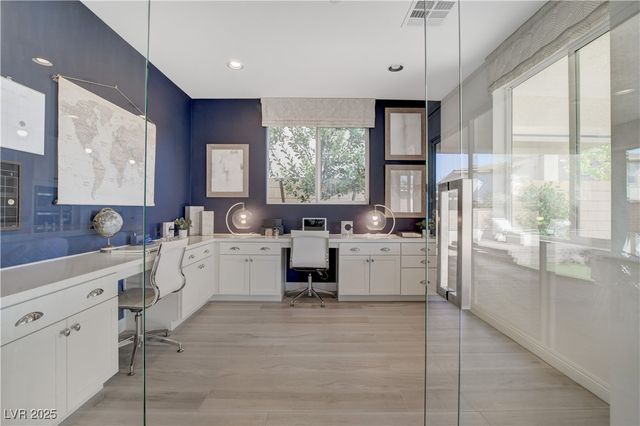 1075 North Water Street, Henderson, NV 89011