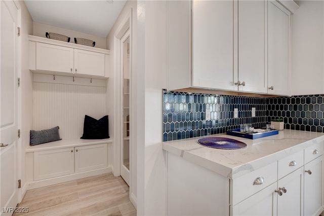 1075 North Water Street, Henderson, NV 89011