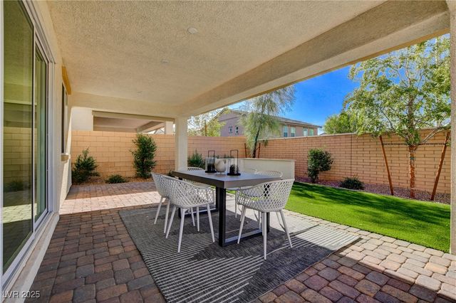 1075 North Water Street, Henderson, NV 89011