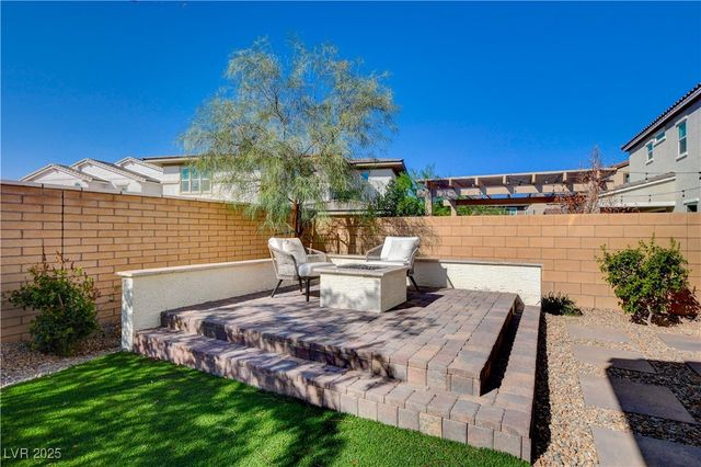 1075 North Water Street, Henderson, NV 89011