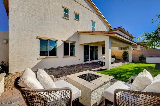 1075 North Water Street, Henderson, NV 89011