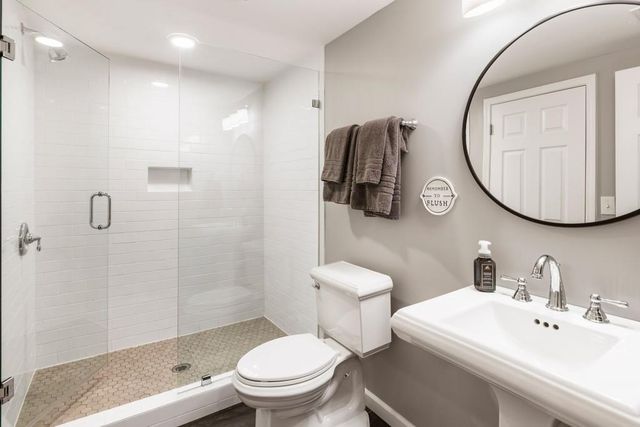 7420 Regent Court, Cumming, GA 30040