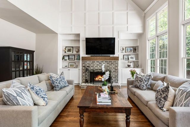 7420 Regent Court, Cumming, GA 30040