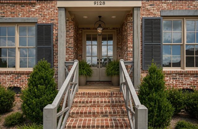 9128 WILDER RUN CIR N, Germantown, TN 38138