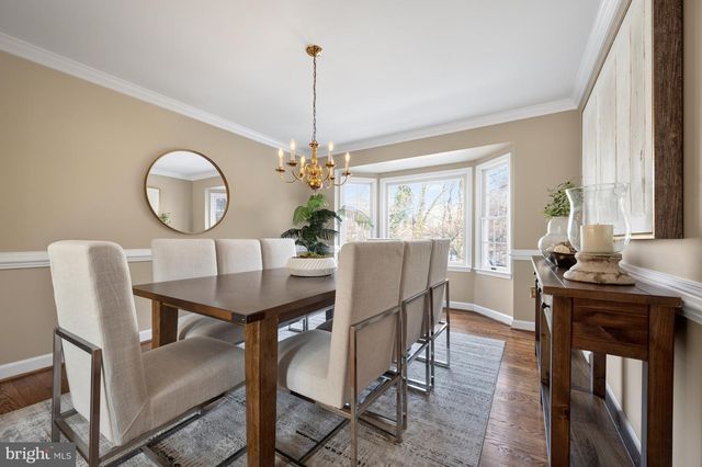 8815 SURREY CT, Alexandria, VA 22309