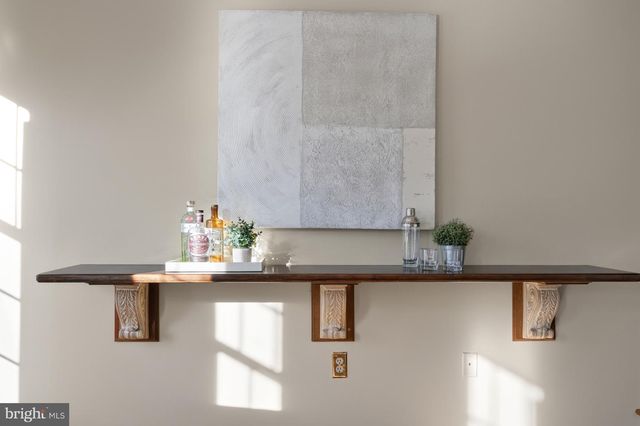 8815 SURREY CT, Alexandria, VA 22309