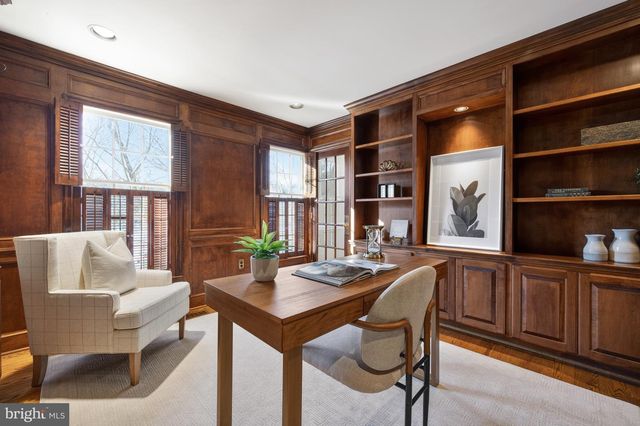 8815 SURREY CT, Alexandria, VA 22309