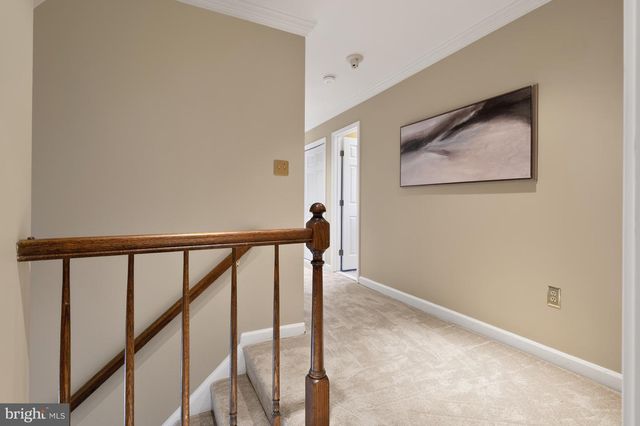 8815 SURREY CT, Alexandria, VA 22309