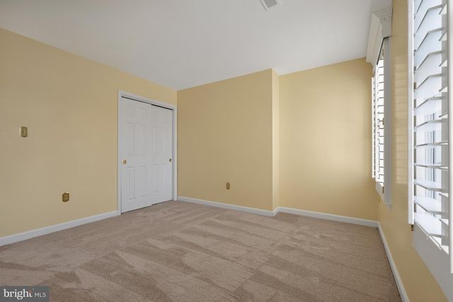 8815 SURREY CT, Alexandria, VA 22309