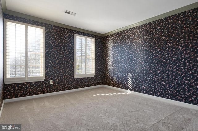 8815 SURREY CT, Alexandria, VA 22309