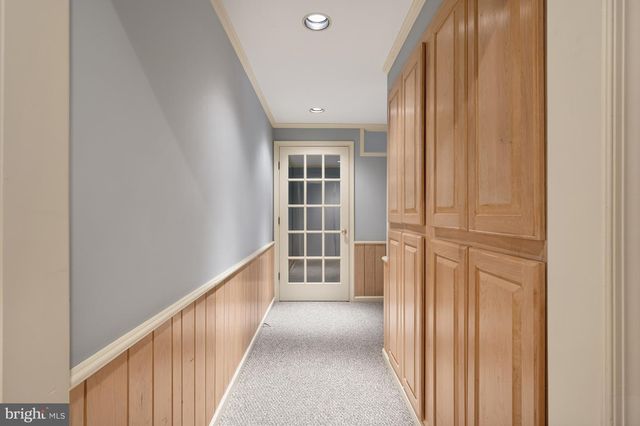 8815 SURREY CT, Alexandria, VA 22309