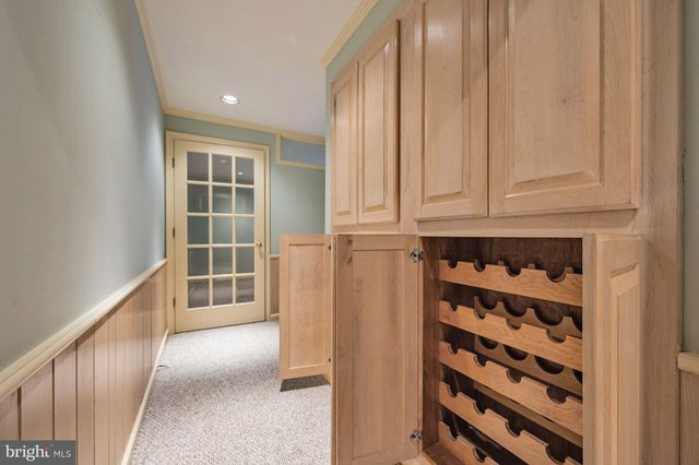 8815 SURREY CT, Alexandria, VA 22309